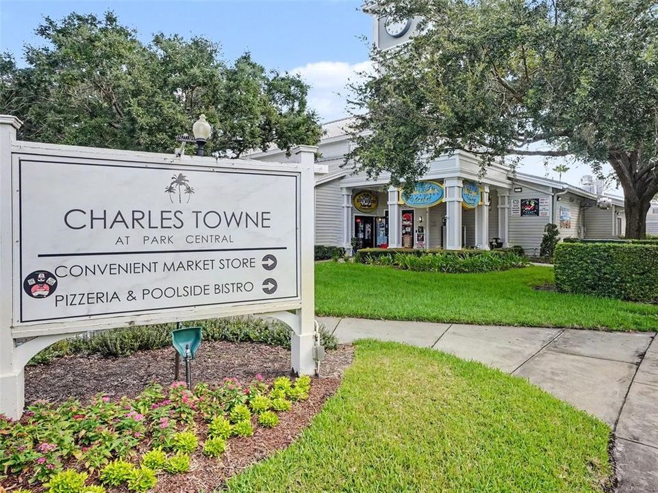 For Sale: $139,900 (1 beds, 1 baths, 724 Square Feet)