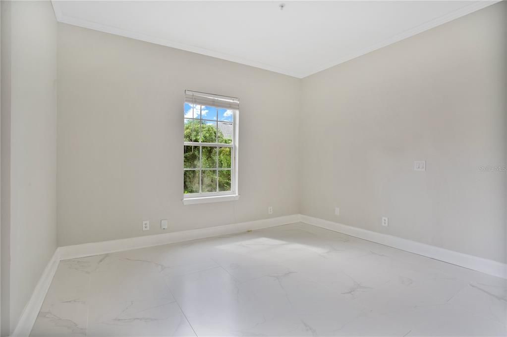 For Rent: $2,900 (3 beds, 2 baths, 1743 Square Feet)