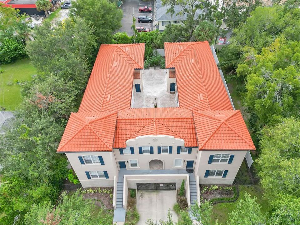 For Rent: $2,900 (3 beds, 2 baths, 1743 Square Feet)
