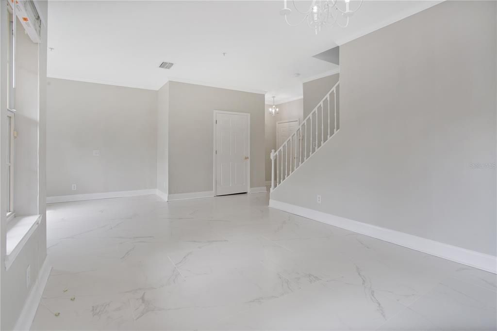 For Rent: $2,900 (3 beds, 2 baths, 1743 Square Feet)