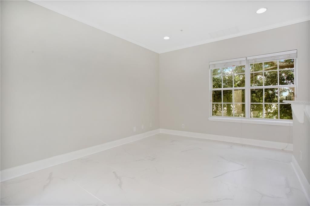 For Rent: $2,900 (3 beds, 2 baths, 1743 Square Feet)