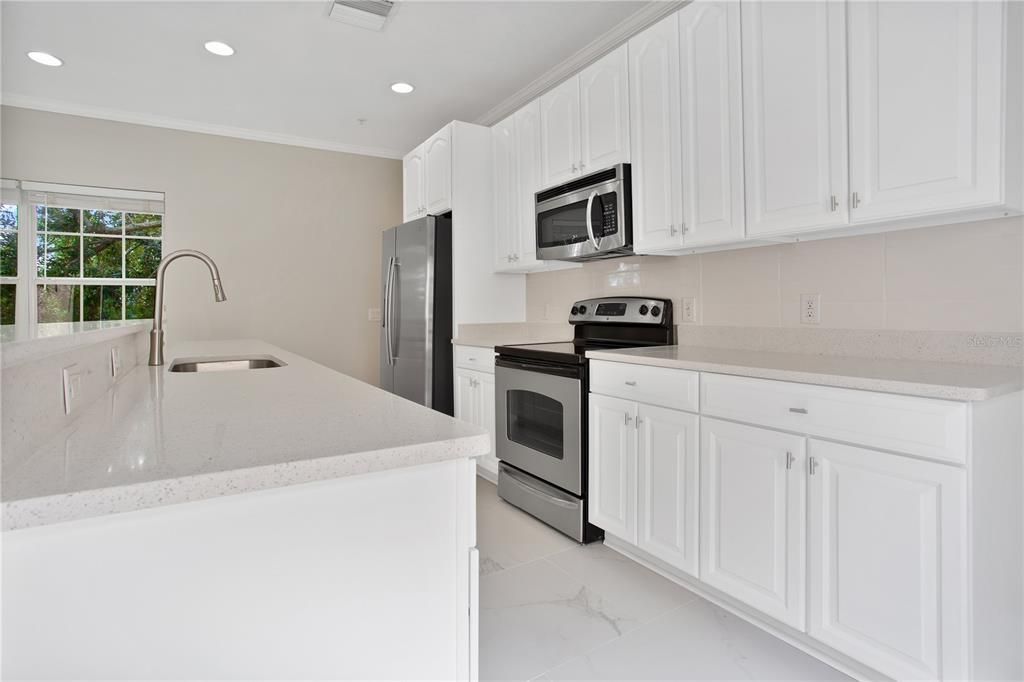 For Rent: $2,900 (3 beds, 2 baths, 1743 Square Feet)