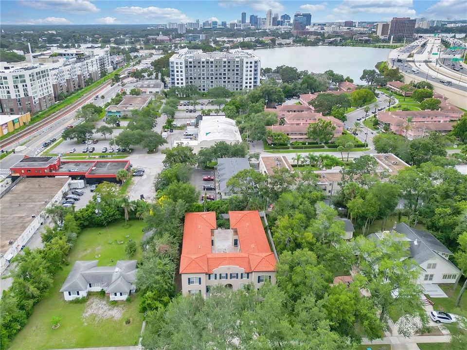 For Rent: $2,900 (3 beds, 2 baths, 1743 Square Feet)