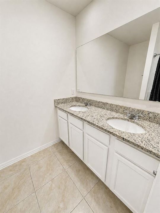 For Sale: $350,000 (3 beds, 2 baths, 1510 Square Feet)