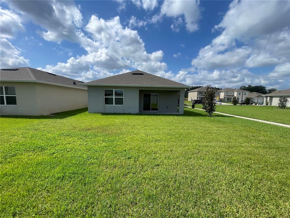 For Sale: $350,000 (3 beds, 2 baths, 1510 Square Feet)