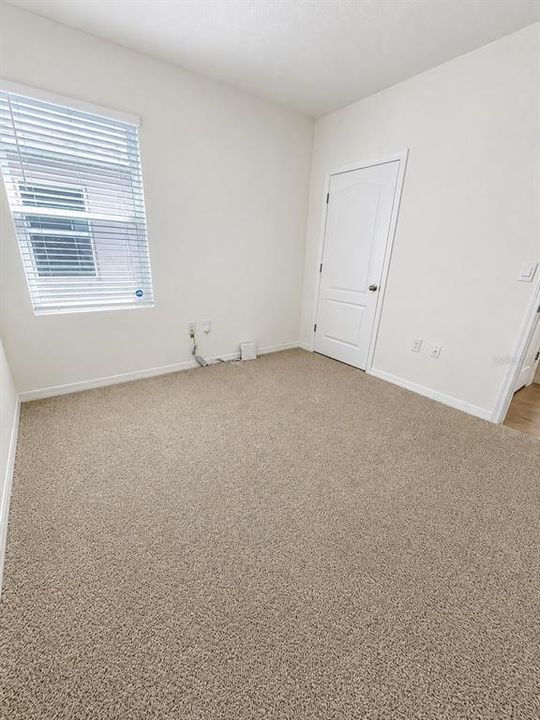 For Sale: $350,000 (3 beds, 2 baths, 1510 Square Feet)