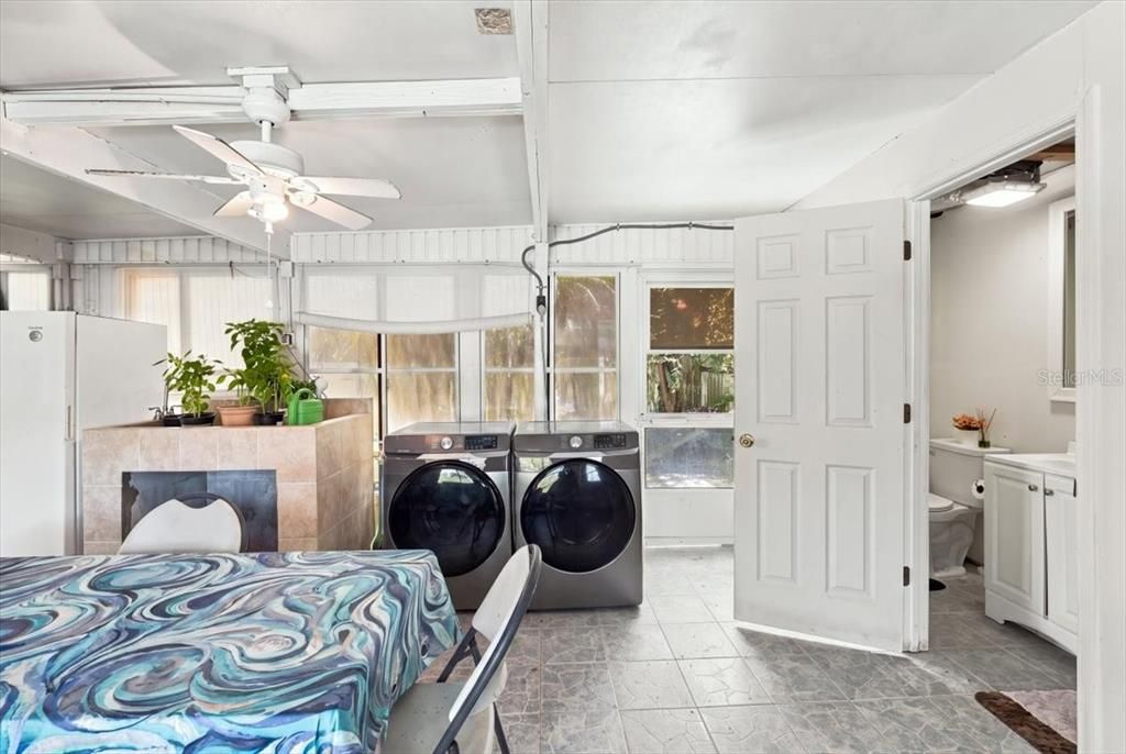 For Sale: $350,000 (4 beds, 3 baths, 2360 Square Feet)