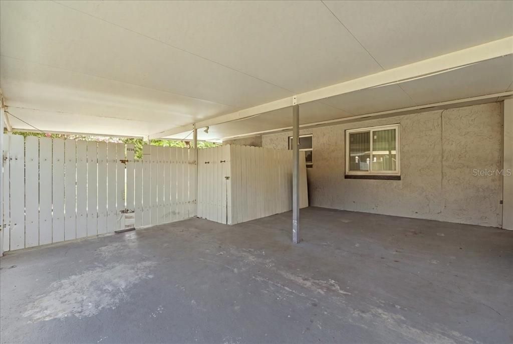 For Sale: $350,000 (4 beds, 3 baths, 2360 Square Feet)