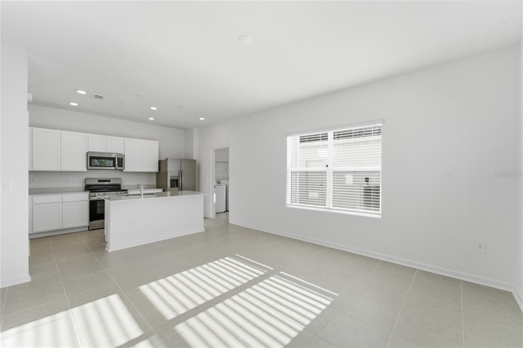For Rent: $2,395 (3 beds, 2 baths, 1755 Square Feet)