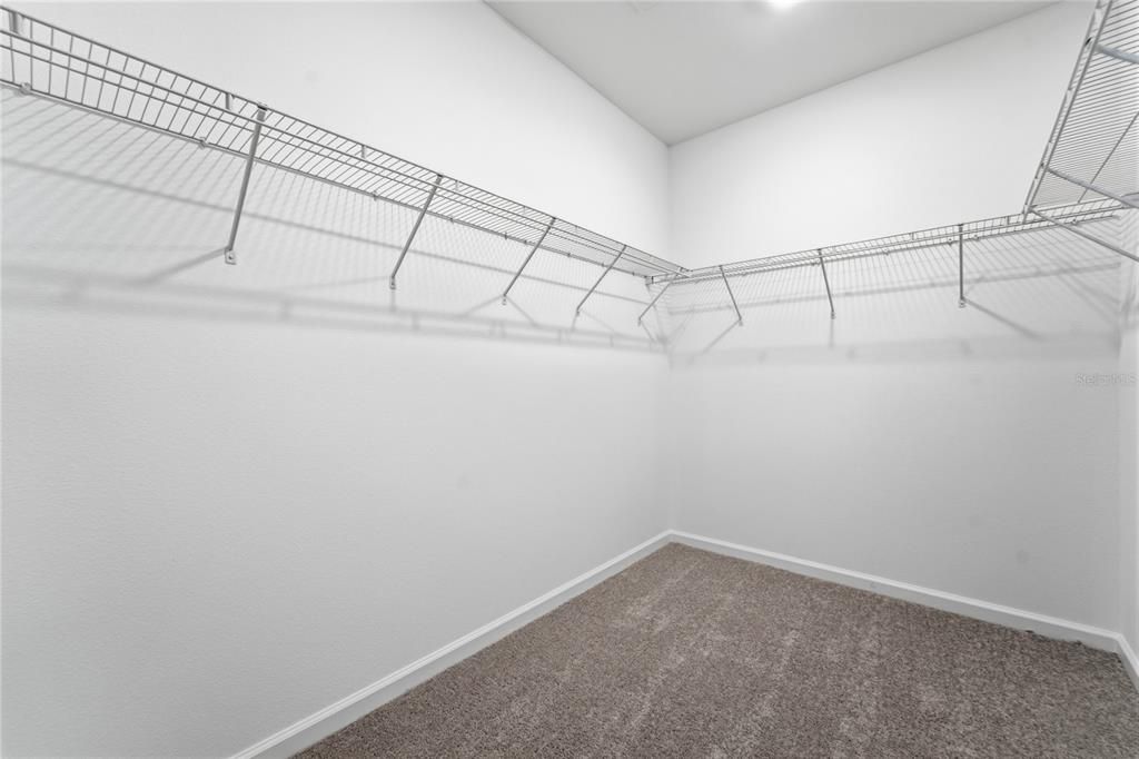 For Rent: $2,395 (3 beds, 2 baths, 1755 Square Feet)
