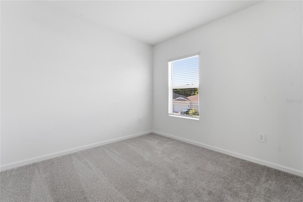 For Rent: $2,395 (3 beds, 2 baths, 1755 Square Feet)