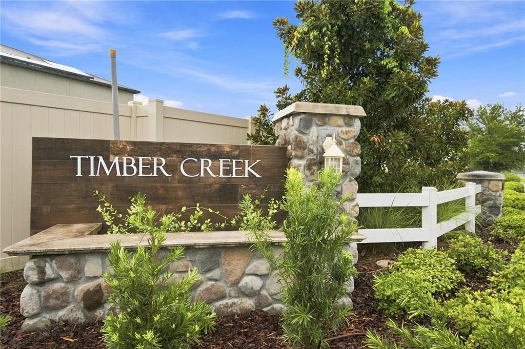 For Sale: $385,000 (5 beds, 2 baths, 2415 Square Feet)