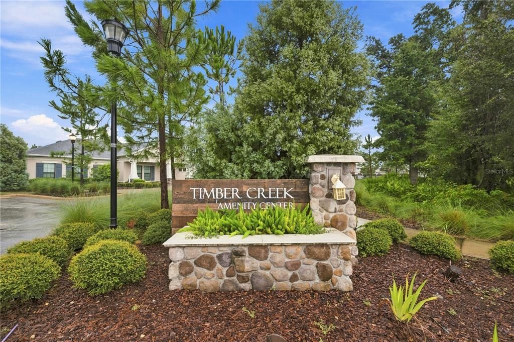 For Sale: $385,000 (5 beds, 2 baths, 2415 Square Feet)