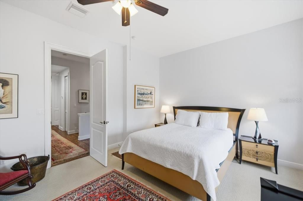 For Sale: $1,190,000 (3 beds, 3 baths, 2810 Square Feet)