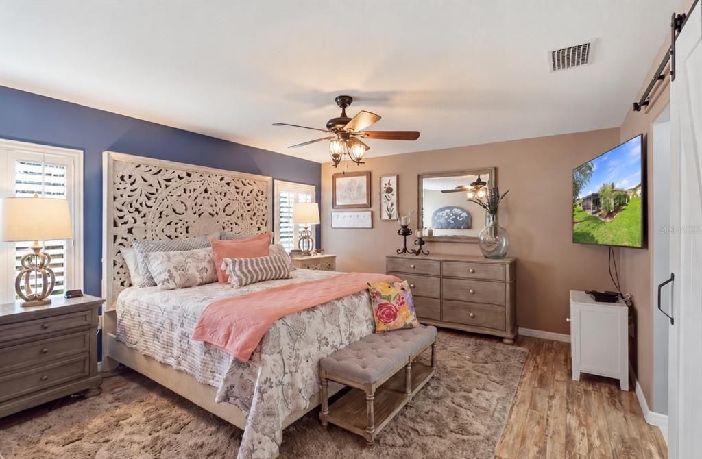 For Sale: $329,997 (3 beds, 2 baths, 1662 Square Feet)