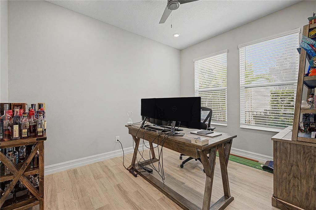 For Sale: $600,000 (3 beds, 2 baths, 2137 Square Feet)