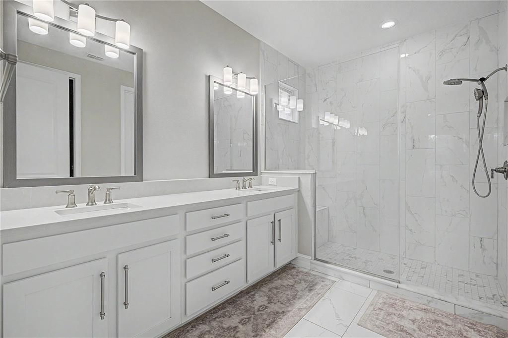 For Sale: $600,000 (3 beds, 2 baths, 2137 Square Feet)