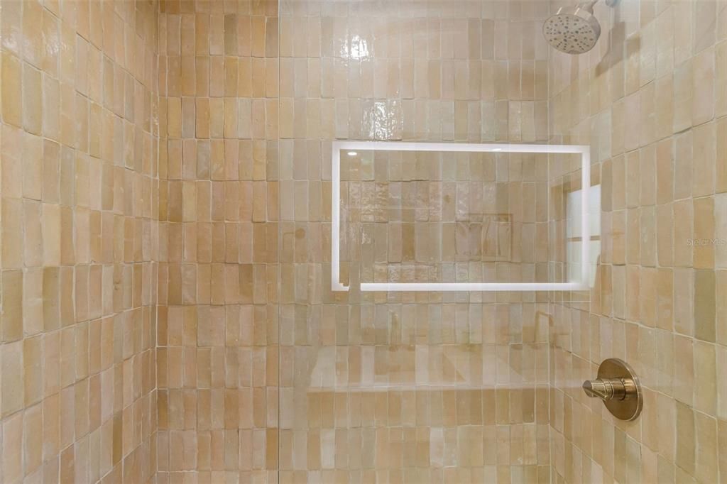 For Rent: $4,000 (2 beds, 2 baths, 1310 Square Feet)