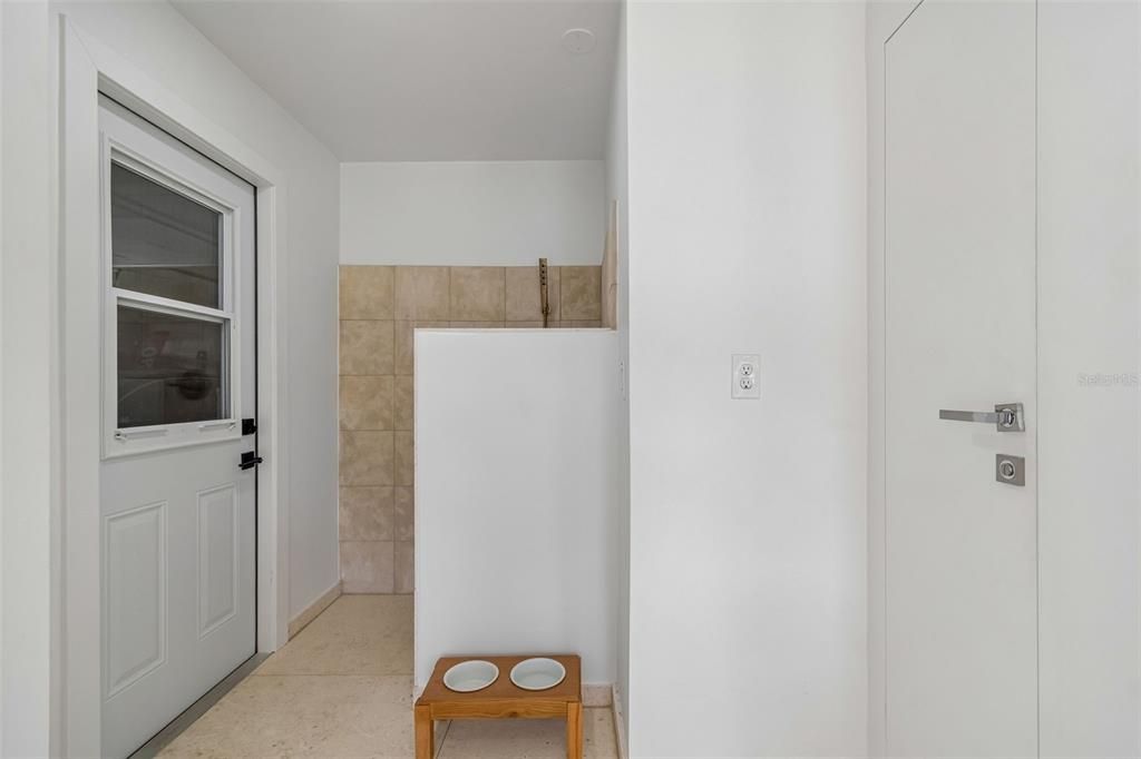 For Rent: $4,000 (2 beds, 2 baths, 1310 Square Feet)