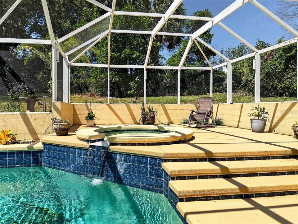 For Rent: $4,550 (5 beds, 3 baths, 3900 Square Feet)