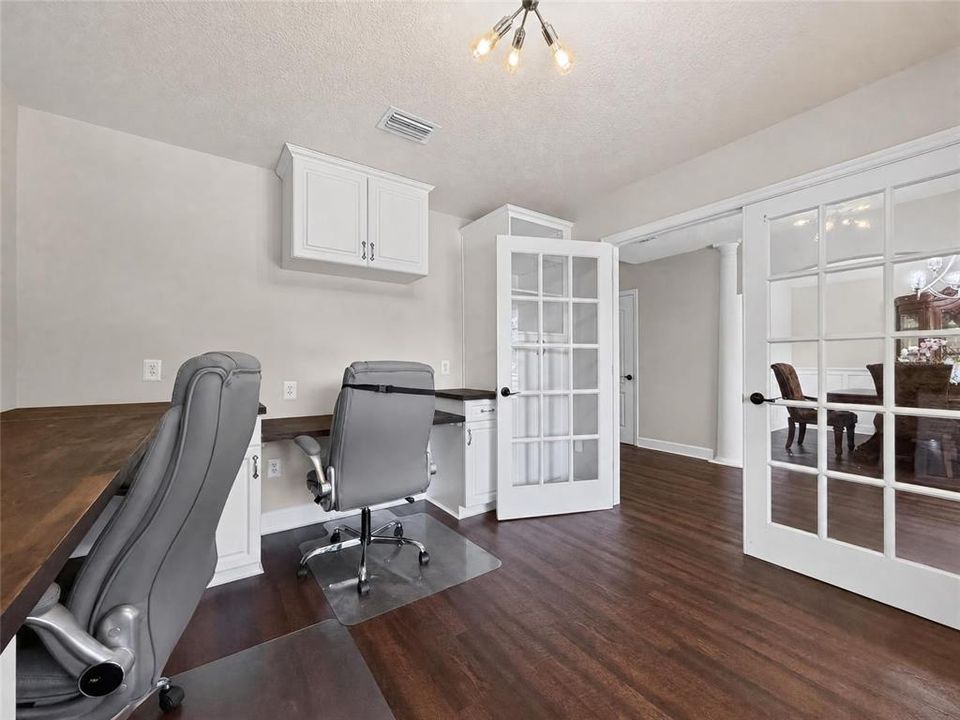 For Rent: $4,550 (5 beds, 3 baths, 3900 Square Feet)
