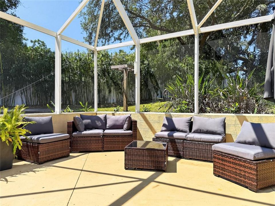 For Rent: $4,550 (5 beds, 3 baths, 3900 Square Feet)