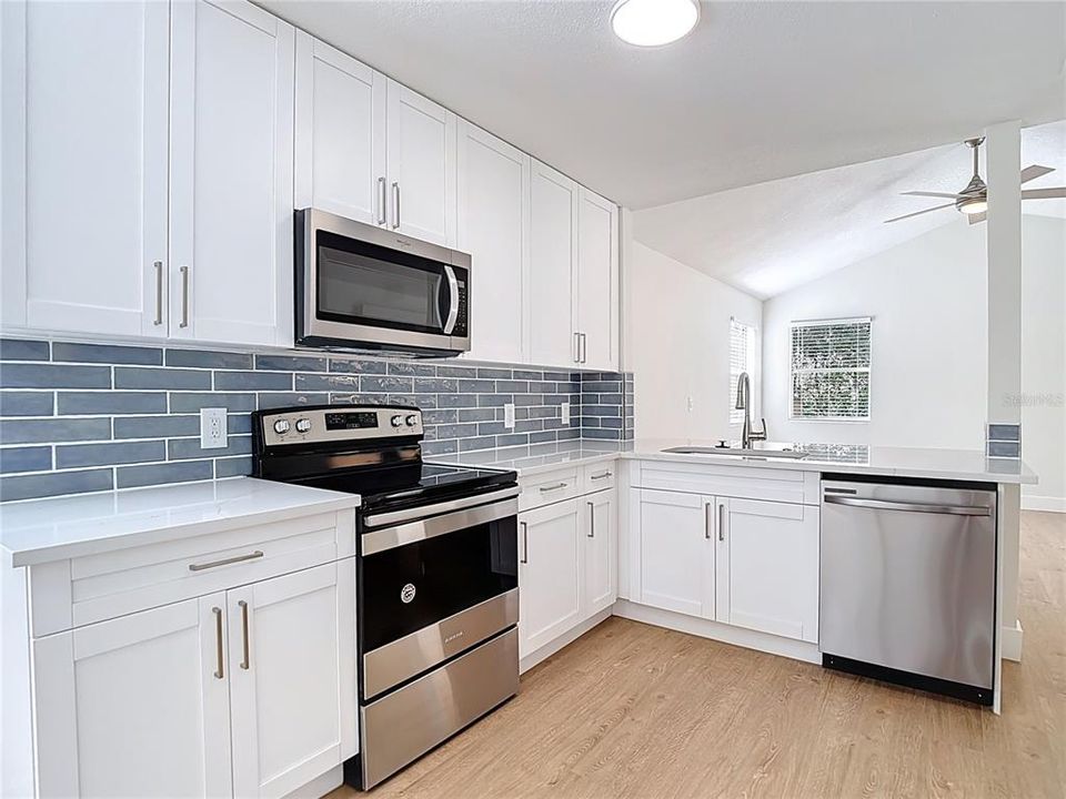 For Rent: $3,000 (3 beds, 2 baths, 1772 Square Feet)