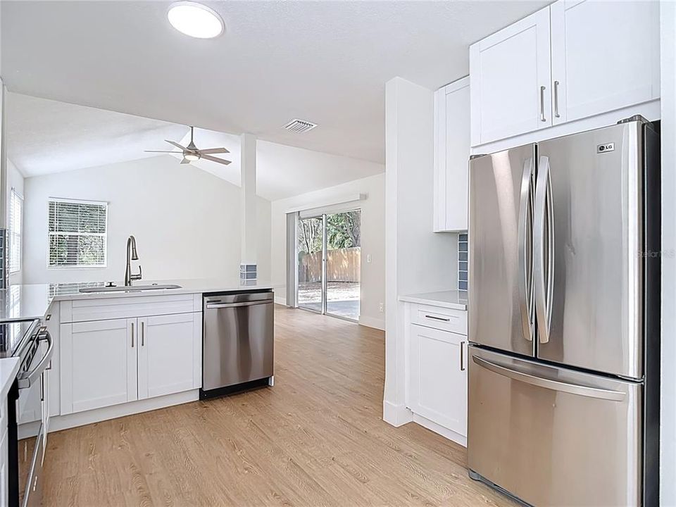 For Rent: $3,000 (3 beds, 2 baths, 1772 Square Feet)