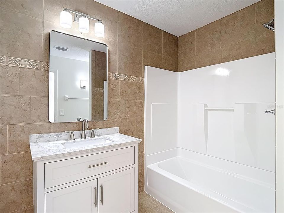 For Rent: $3,000 (3 beds, 2 baths, 1772 Square Feet)