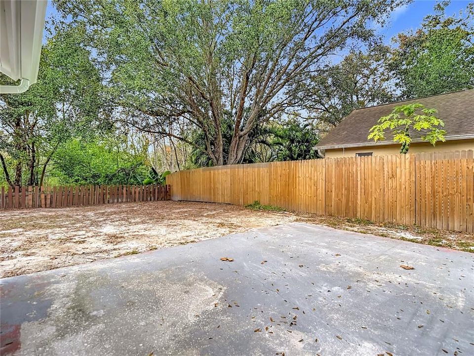 For Rent: $3,000 (3 beds, 2 baths, 1772 Square Feet)