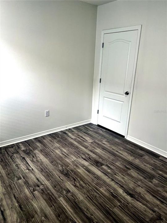 For Rent: $2,100 (4 beds, 2 baths, 1851 Square Feet)