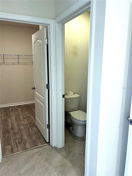 For Rent: $2,100 (4 beds, 2 baths, 1851 Square Feet)