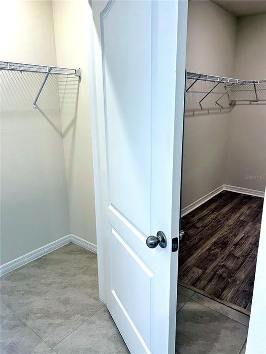 For Rent: $2,100 (4 beds, 2 baths, 1851 Square Feet)