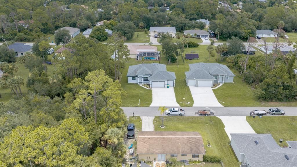 For Sale: $359,900 (4 beds, 2 baths, 1695 Square Feet)
