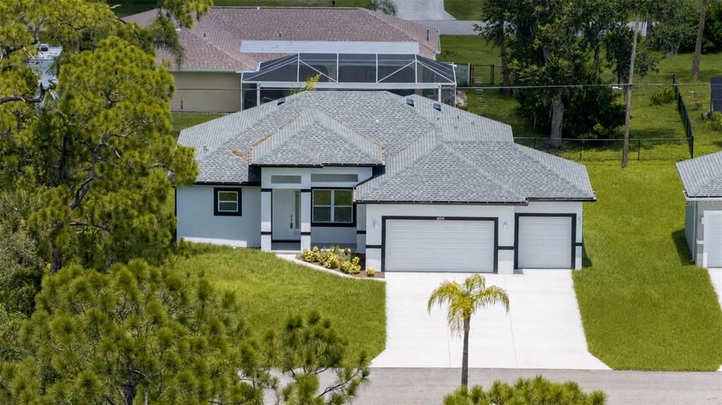 For Sale: $359,900 (4 beds, 2 baths, 1695 Square Feet)