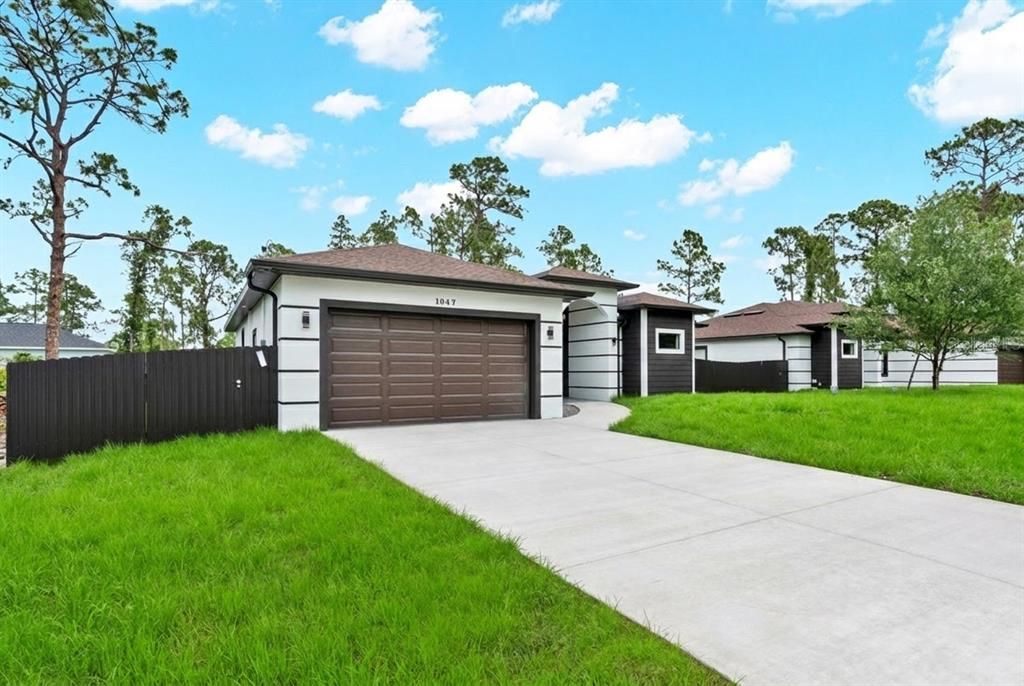 For Sale: $354,900 (4 beds, 2 baths, 1650 Square Feet)