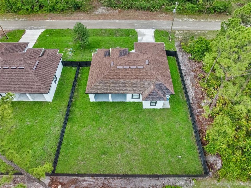 For Sale: $354,900 (4 beds, 2 baths, 1650 Square Feet)