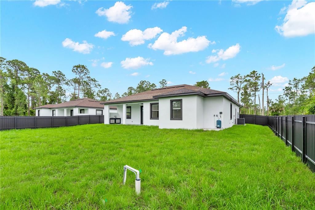 For Sale: $354,900 (4 beds, 2 baths, 1650 Square Feet)