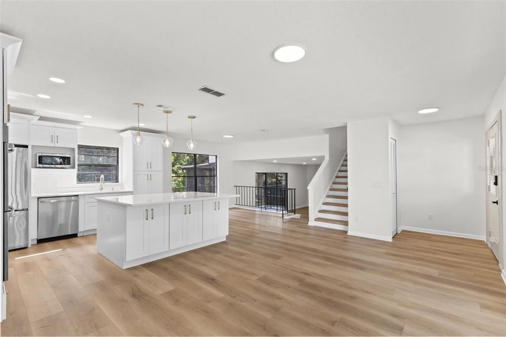 For Sale: $429,900 (4 beds, 3 baths, 1735 Square Feet)