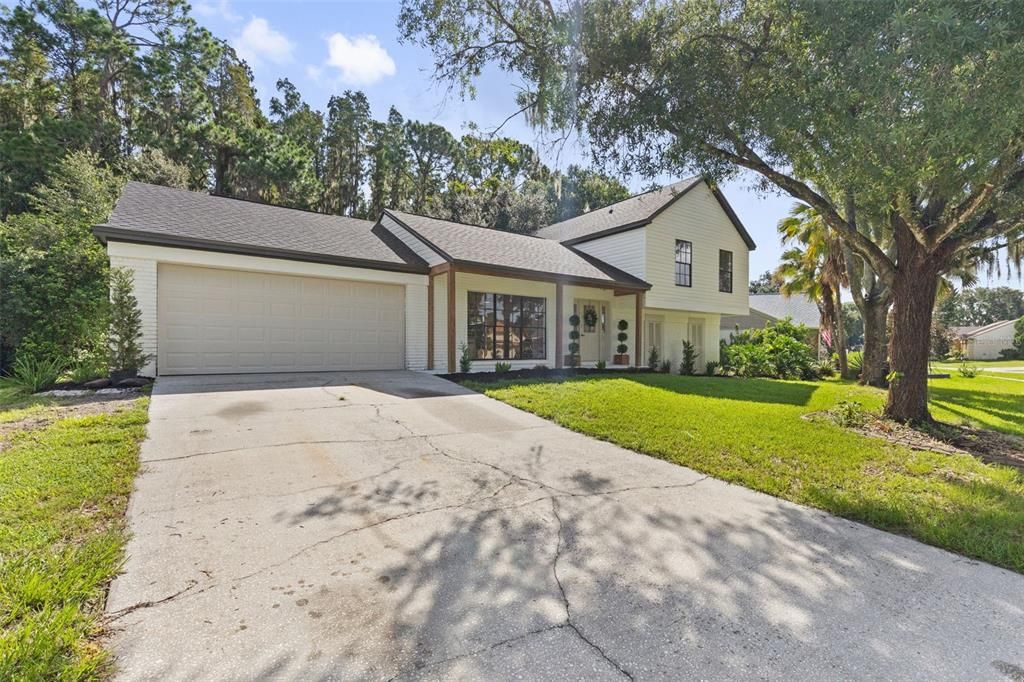 For Sale: $429,900 (4 beds, 3 baths, 1735 Square Feet)