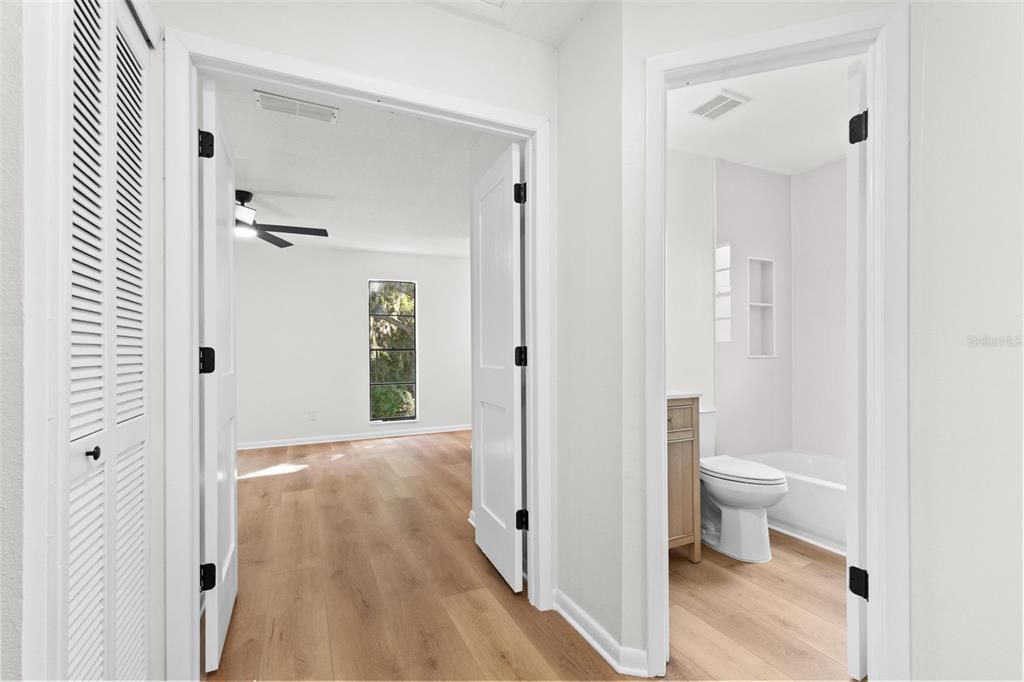 For Sale: $429,900 (4 beds, 3 baths, 1735 Square Feet)
