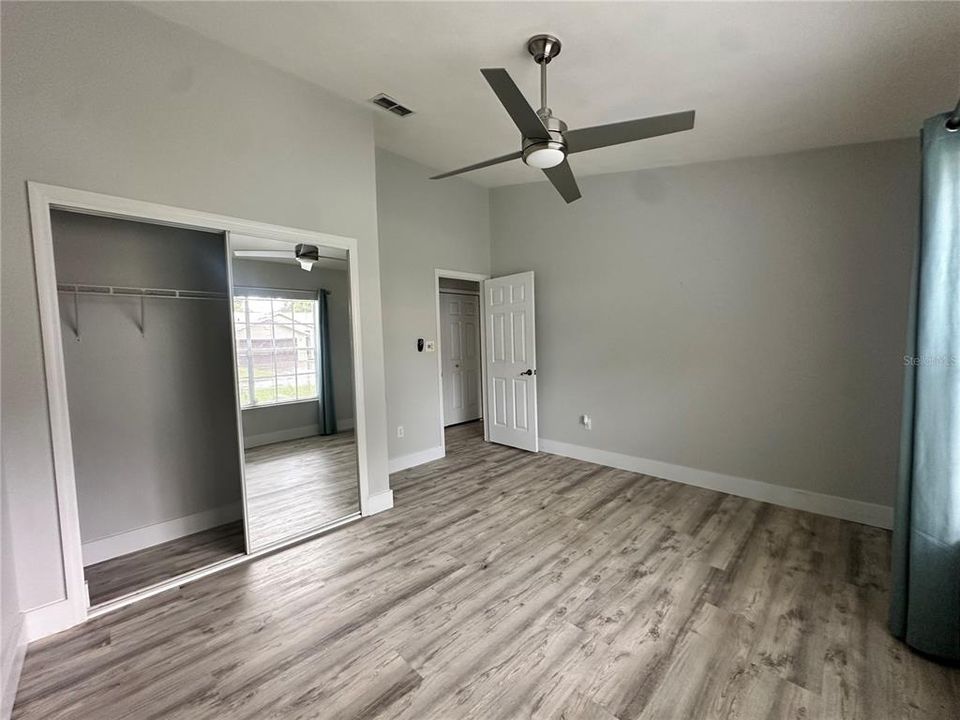 En Venta: $299,000 (2 camas, 2 baños, 2507 Pies cuadrados)