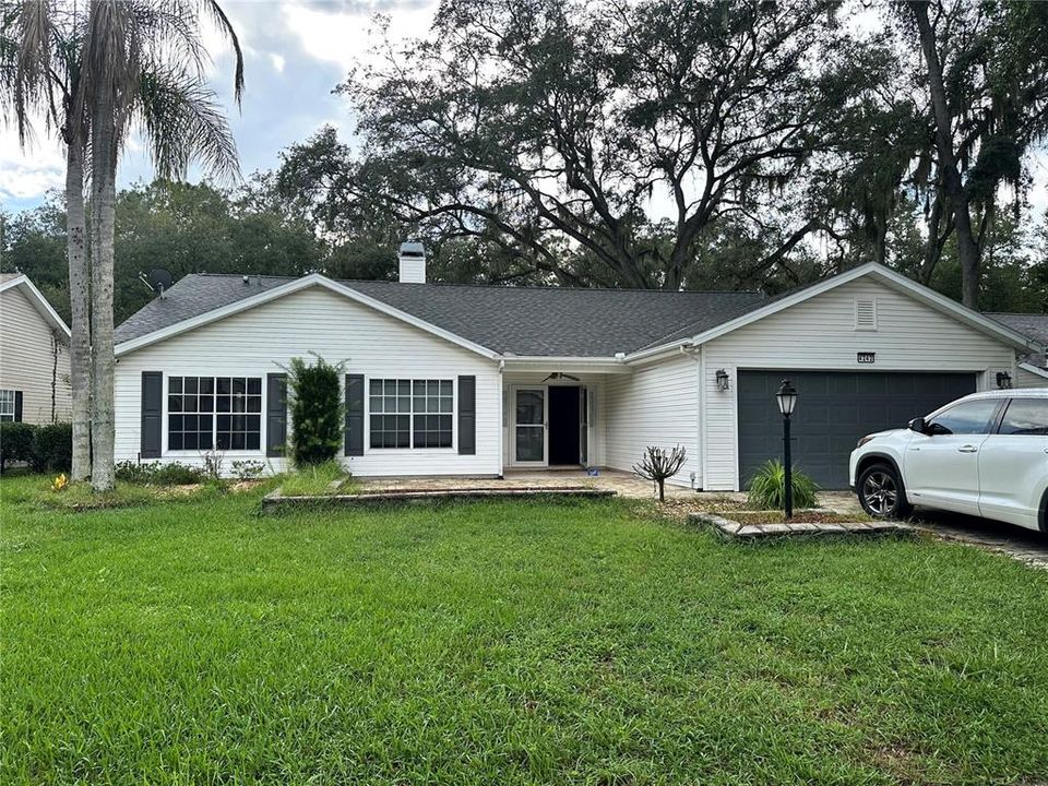 En Venta: $299,000 (2 camas, 2 baños, 2507 Pies cuadrados)