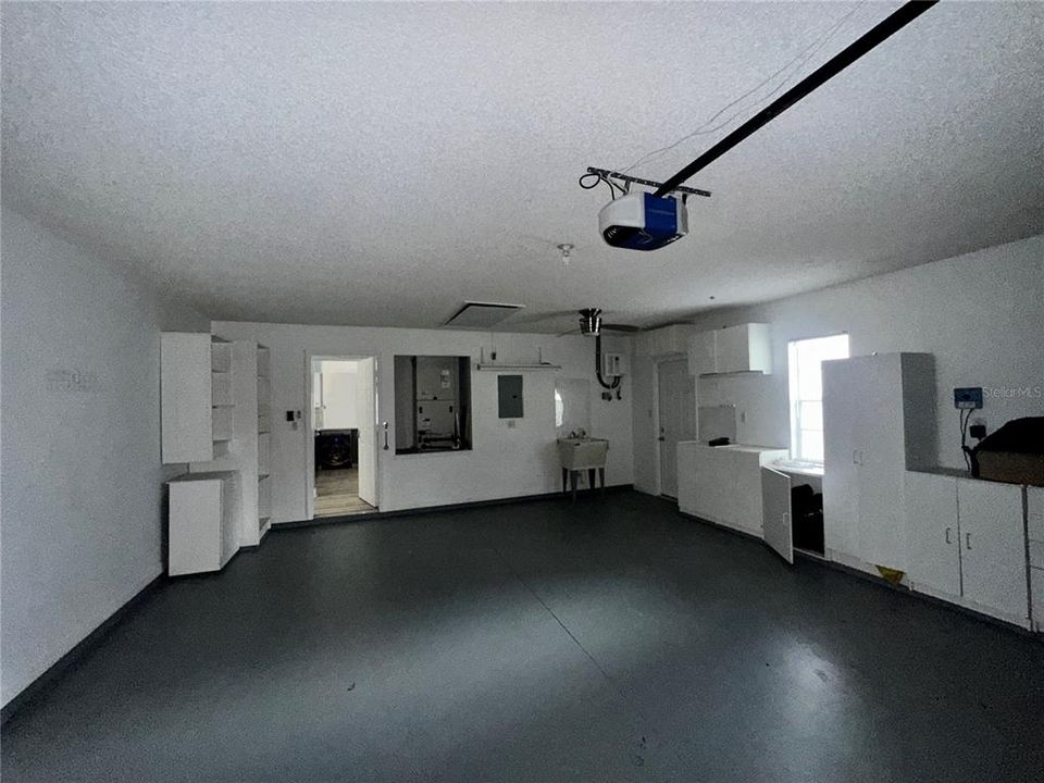 En Venta: $299,000 (2 camas, 2 baños, 2507 Pies cuadrados)