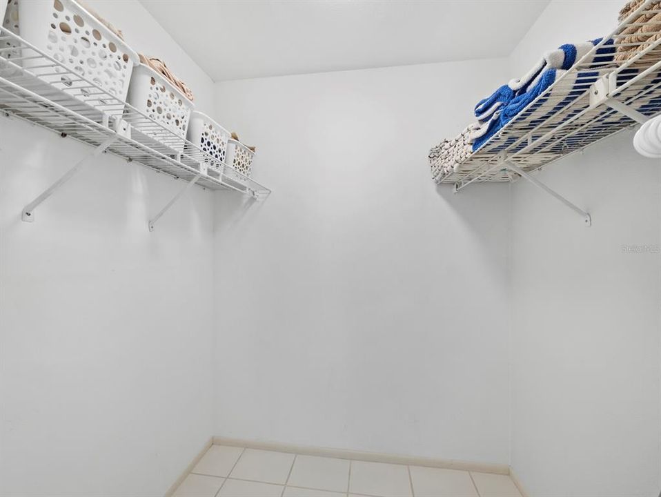 For Sale: $799,000 (2 beds, 2 baths, 1590 Square Feet)