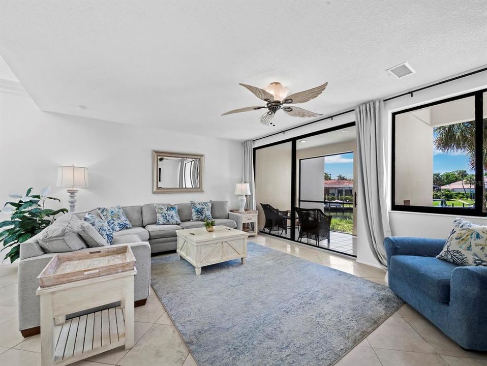 For Sale: $799,000 (2 beds, 2 baths, 1590 Square Feet)