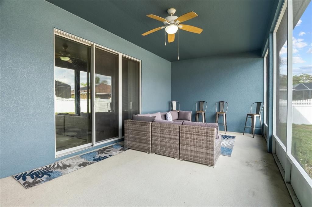 En Venta: $515,000 (4 camas, 3 baños, 3024 Pies cuadrados)