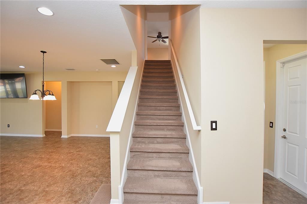 En Renta: $3,410 (5 camas, 3 baños, 3216 Pies cuadrados)