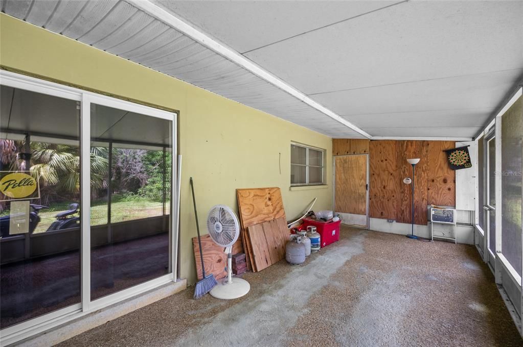 En Venta: $240,000 (3 camas, 2 baños, 1308 Pies cuadrados)