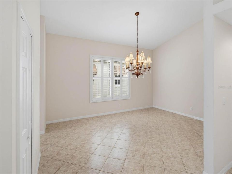 En Venta: $589,000 (2 camas, 2 baños, 2232 Pies cuadrados)